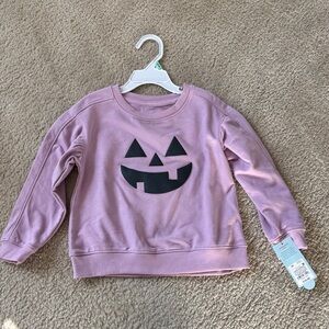 NWT Cat & Jack Lavender Sweatshirt with Black Design - Size 5T